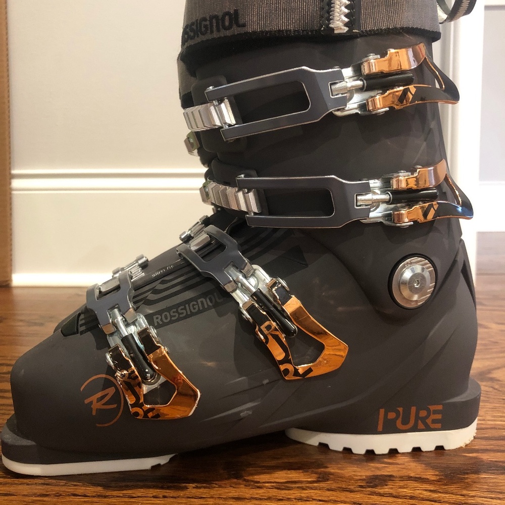 Rossignol Pure 100 Ski Boot Size 24.5